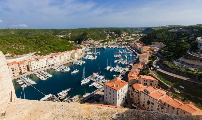 Voyez les quatre coins de la Corse